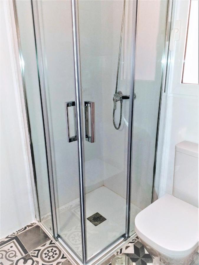 Large Apartment With Large And Sunny Terrace - Garden & Outdoor Gym , Alicante Center Exterior foto